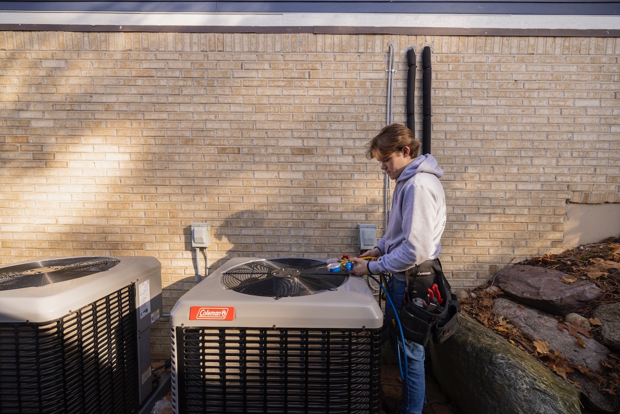 hvac comfort inc how to save on home maintenance costs with hvac repair services